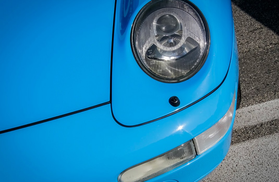 images/5280/porsche-int.jpg